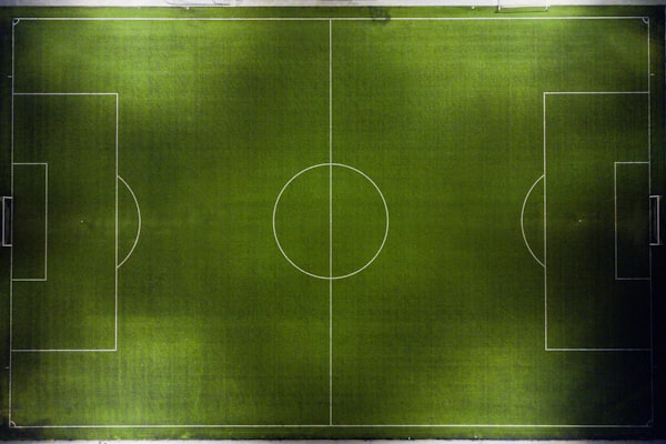 雨燕足球门户首页大厅全景展示